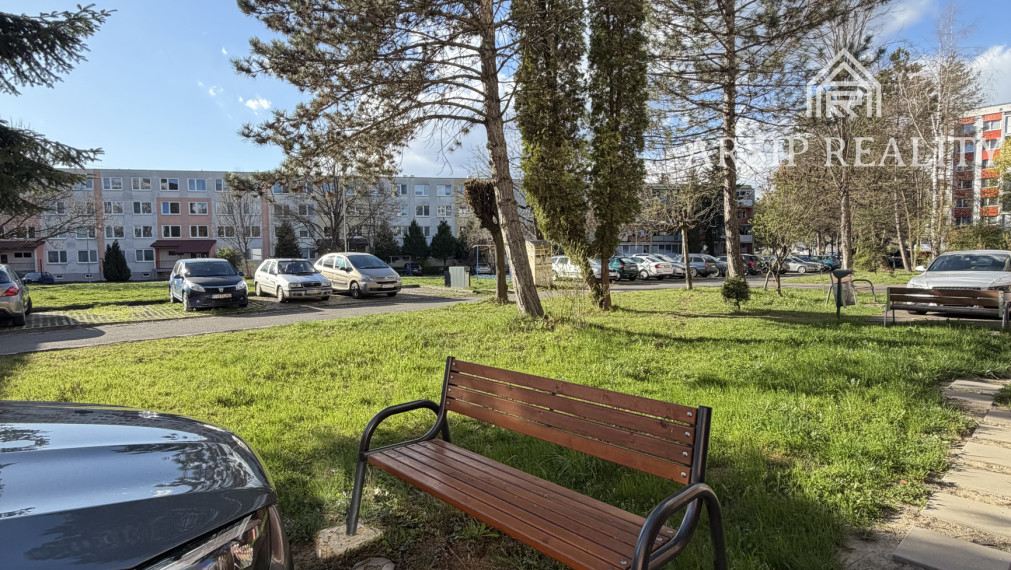 Na predaj: priestranný a útulný 3-izbový byt v Snine – Študentská ulica