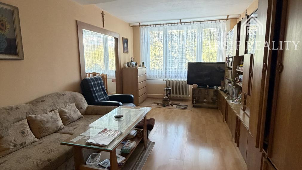 Na predaj: priestranný a útulný 3-izbový byt v Snine – Študentská ulica