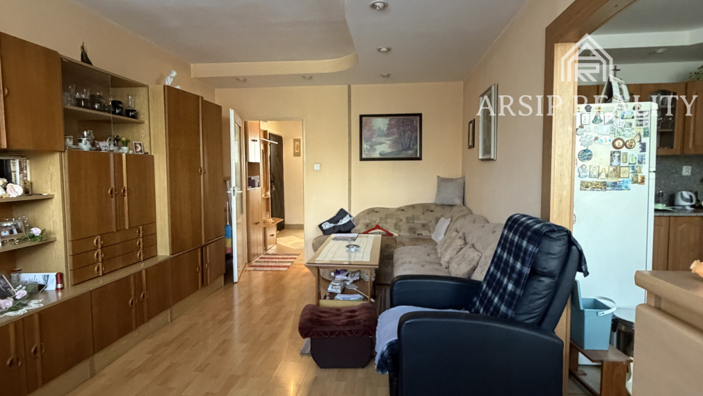 Na predaj: priestranný a útulný 3-izbový byt v Snine – Študentská ulica