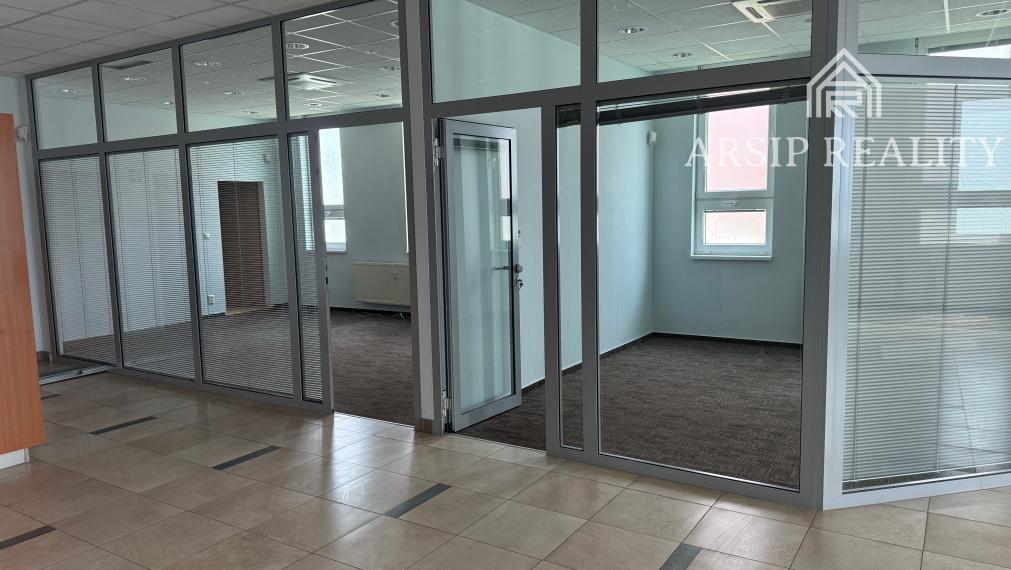 ARSIP REALITY Vám ponúka na prenájom lukratívny priestor pre podnikateľskú a administratívnu činnosť