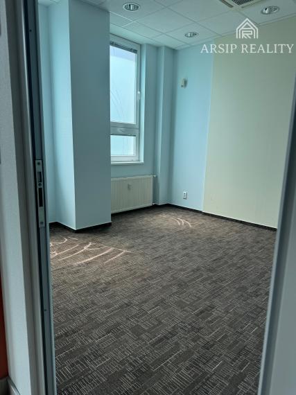 ARSIP REALITY Vám ponúka na prenájom lukratívny priestor pre podnikateľskú a administratívnu činnosť