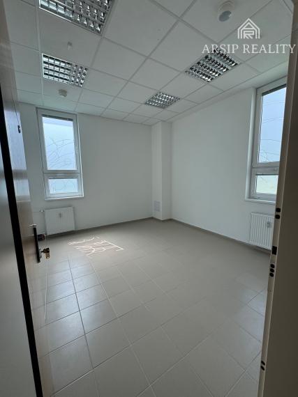 ARSIP REALITY Vám ponúka na prenájom lukratívny priestor pre podnikateľskú a administratívnu činnosť