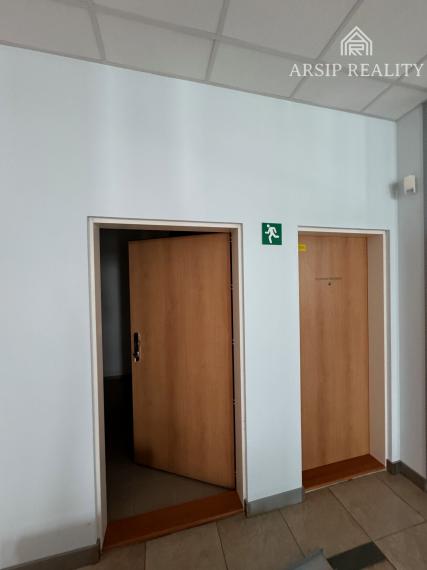 ARSIP REALITY Vám ponúka na prenájom lukratívny priestor pre podnikateľskú a administratívnu činnosť