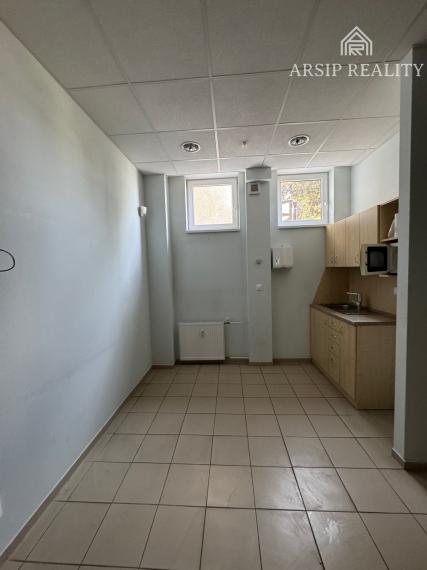 ARSIP REALITY Vám ponúka na prenájom lukratívny priestor pre podnikateľskú a administratívnu činnosť