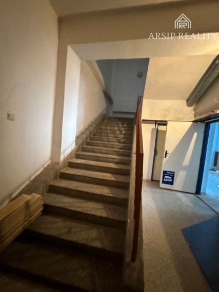 ARSIP REALITY Vám ponúka na predaj priestor pre podnikateľskú a administratívnu činnosť v LUKRATÍVNEJ LOKALITE