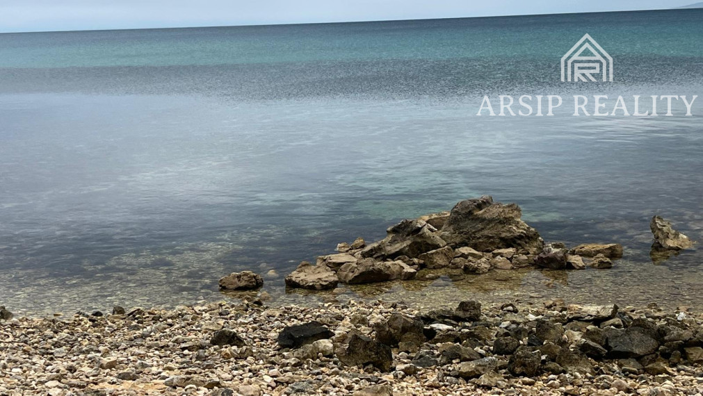 ARSIP REALITY ponúka na predaj vo vyhľadávanej lokalite stavebný pozemok v Chorvátsku