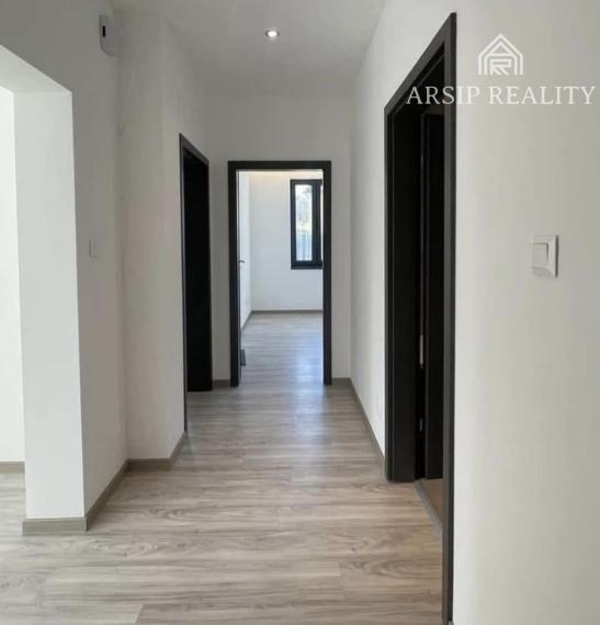 ARSIP REALITY ponúka na predaj vo vyhľadávanej lokalite Trnava pri Laborci novostavbu 4-izbového rodinného domu