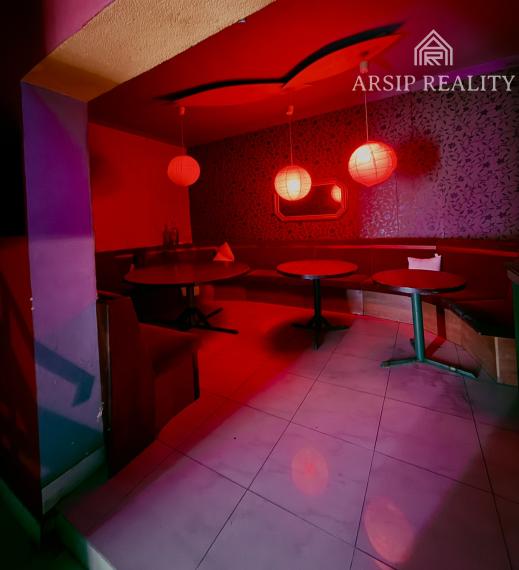 Na prenájom: Obchodný priestor 500 m² v centre Humenného   Ideálne pre bar, klub, sklad alebo iné podnikanie