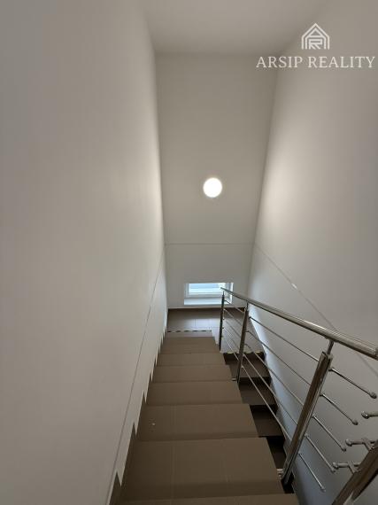 🏠 Prenájom 2-izbového bytu v centre mesta Humenné