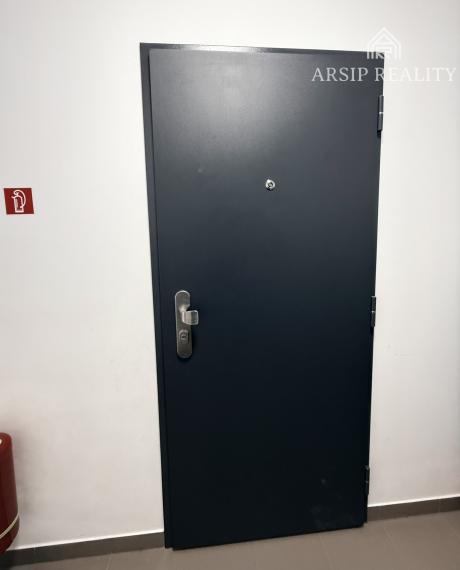 🏠 Prenájom 2-izbového bytu v centre mesta Humenné