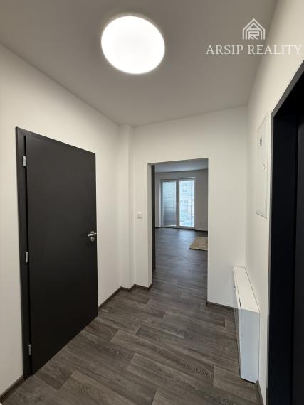 🏠 Prenájom 2-izbového bytu v centre mesta Humenné