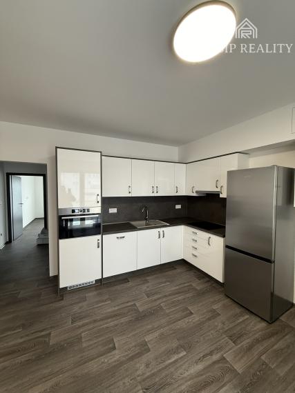 🏠 Prenájom 2-izbového bytu v centre mesta Humenné