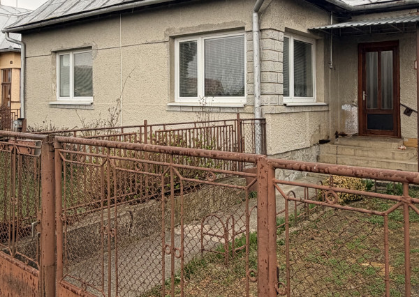 Na predaj rodinný dom v časti Stráňany – Michalovce