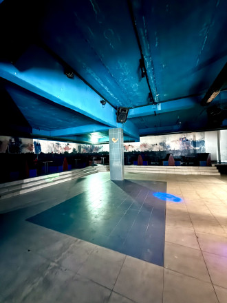 Na prenájom: Obchodný priestor 500 m² v centre Humenného   Ideálne pre bar, klub, sklad alebo iné podnikanie - fotografia 2