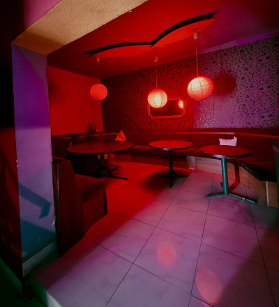 Na prenájom: Obchodný priestor 500 m² v centre Humenného   Ideálne pre bar, klub, sklad alebo iné podnikanie - fotografia 3
